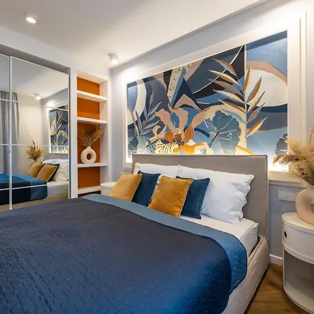 Design Close To Wenceslas Square With Ac 아파트 *